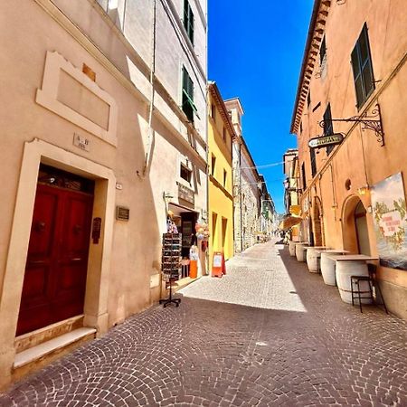 Paulis - Semiattico In Pieno Centro A Sirolo, Con Meravigliosa Vista Mare Lägenhet Exteriör bild